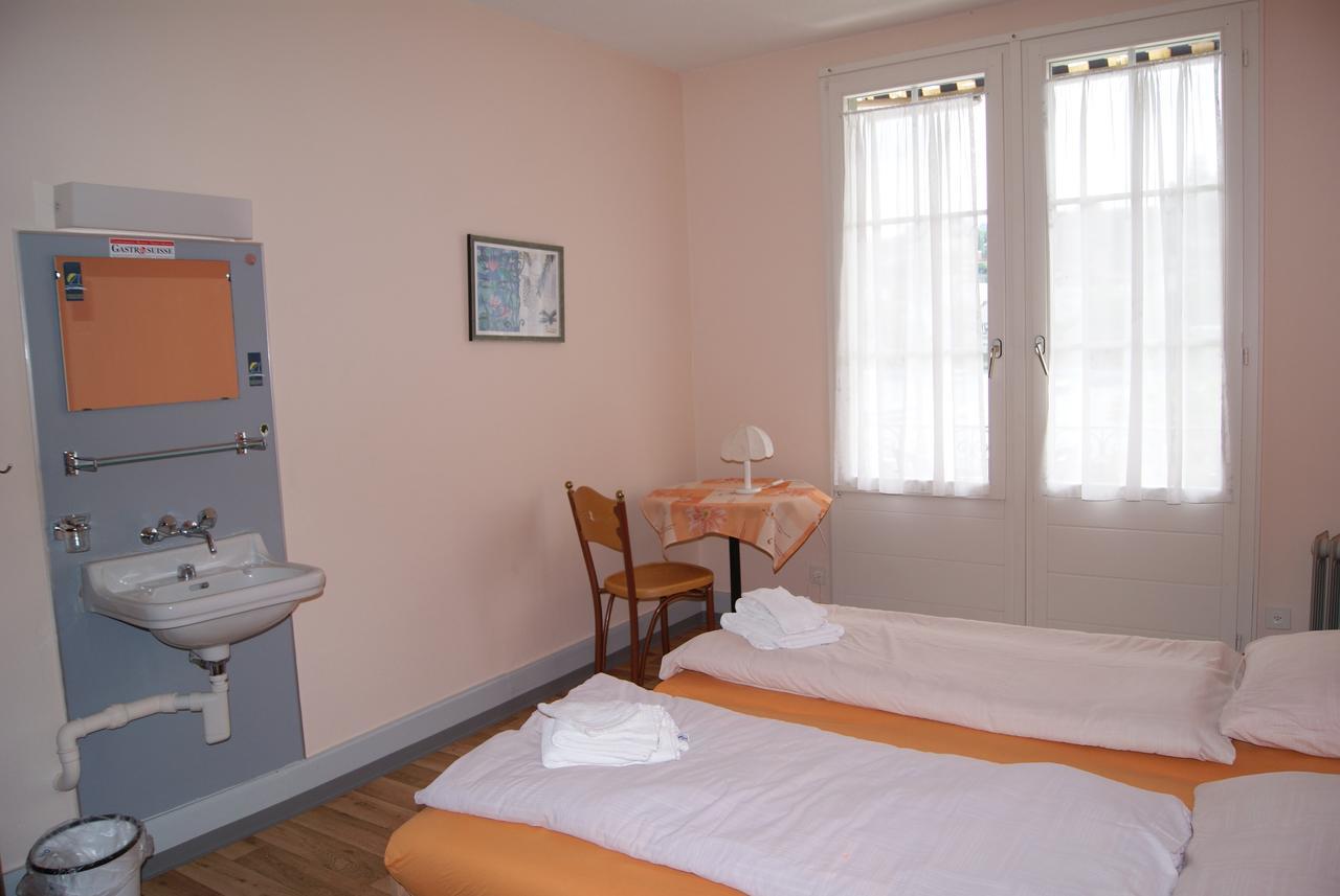 Hotel Schlosspintli Spiez Zewnętrze zdjęcie